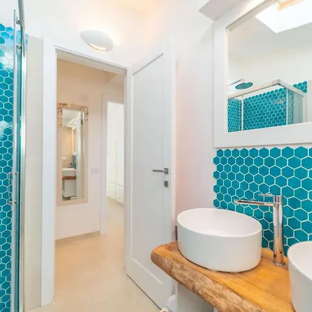 Piperita - By Searly Villa *