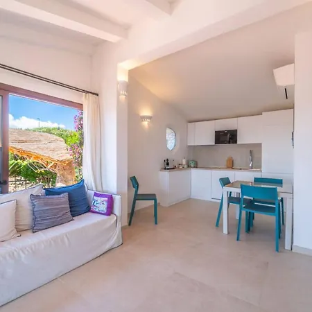 Villa Piperita - By Searly San Teodoro