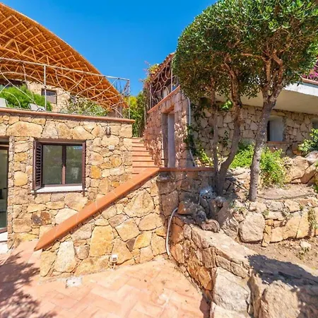 Villa Piperita - By Searly